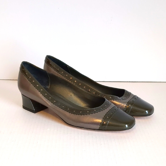 Vaneli Vero Cudio Block Heel Pumps - Picture 1 of 6